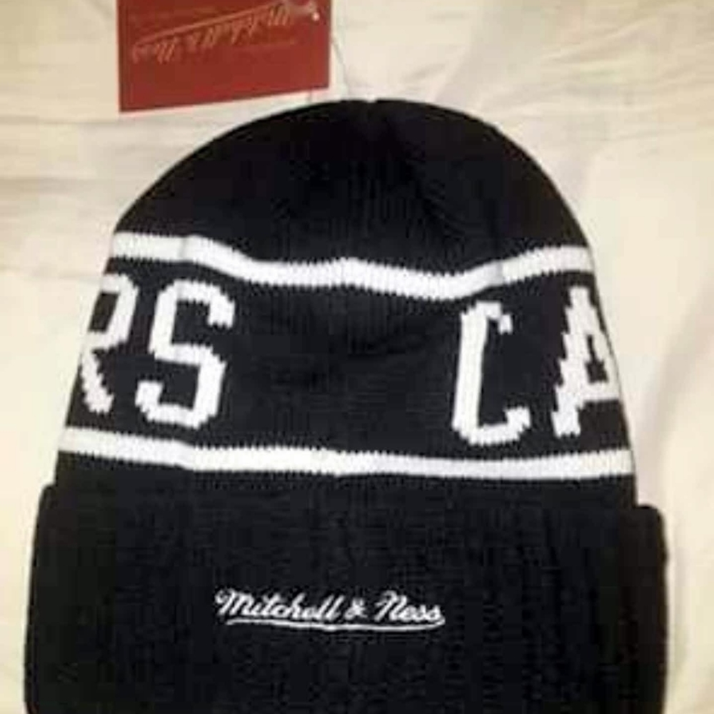 Mitchell and Ness CAVALIERS winter hat